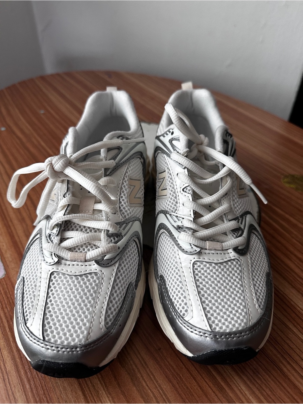 New balance silver 530 size 6.5